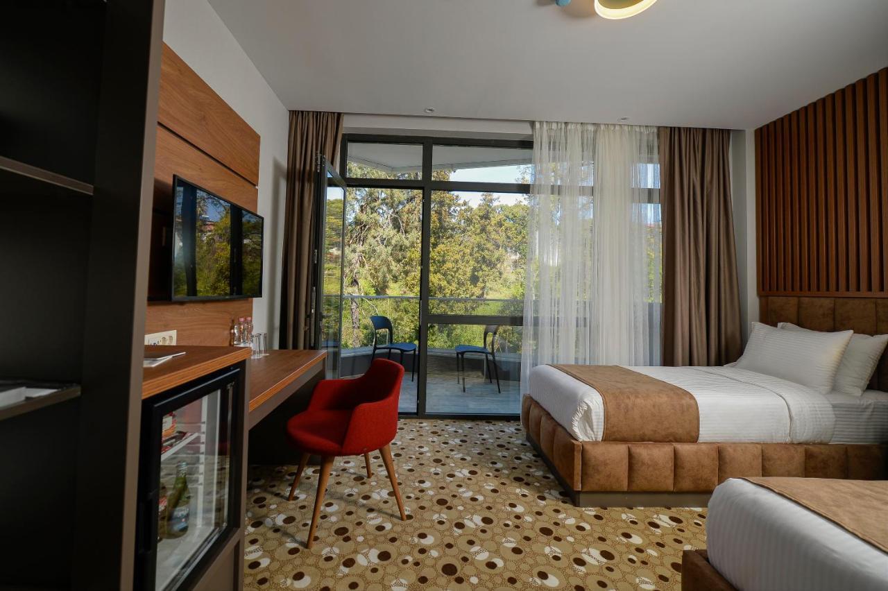 Calligraphy Hotel And Cottages Mtsvane Kontskhi Exterior photo
