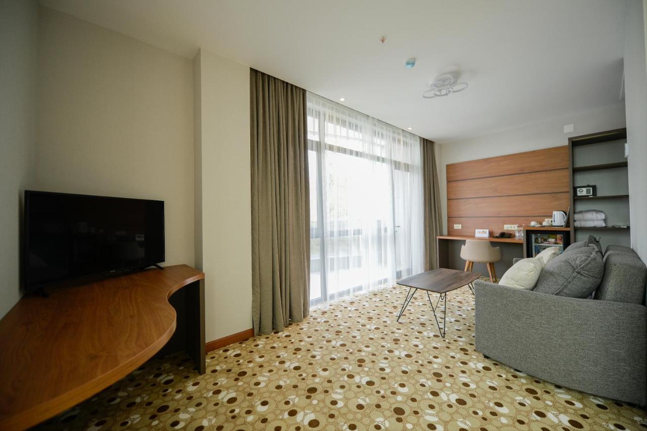 Calligraphy Hotel And Cottages Mtsvane Kontskhi Exterior photo